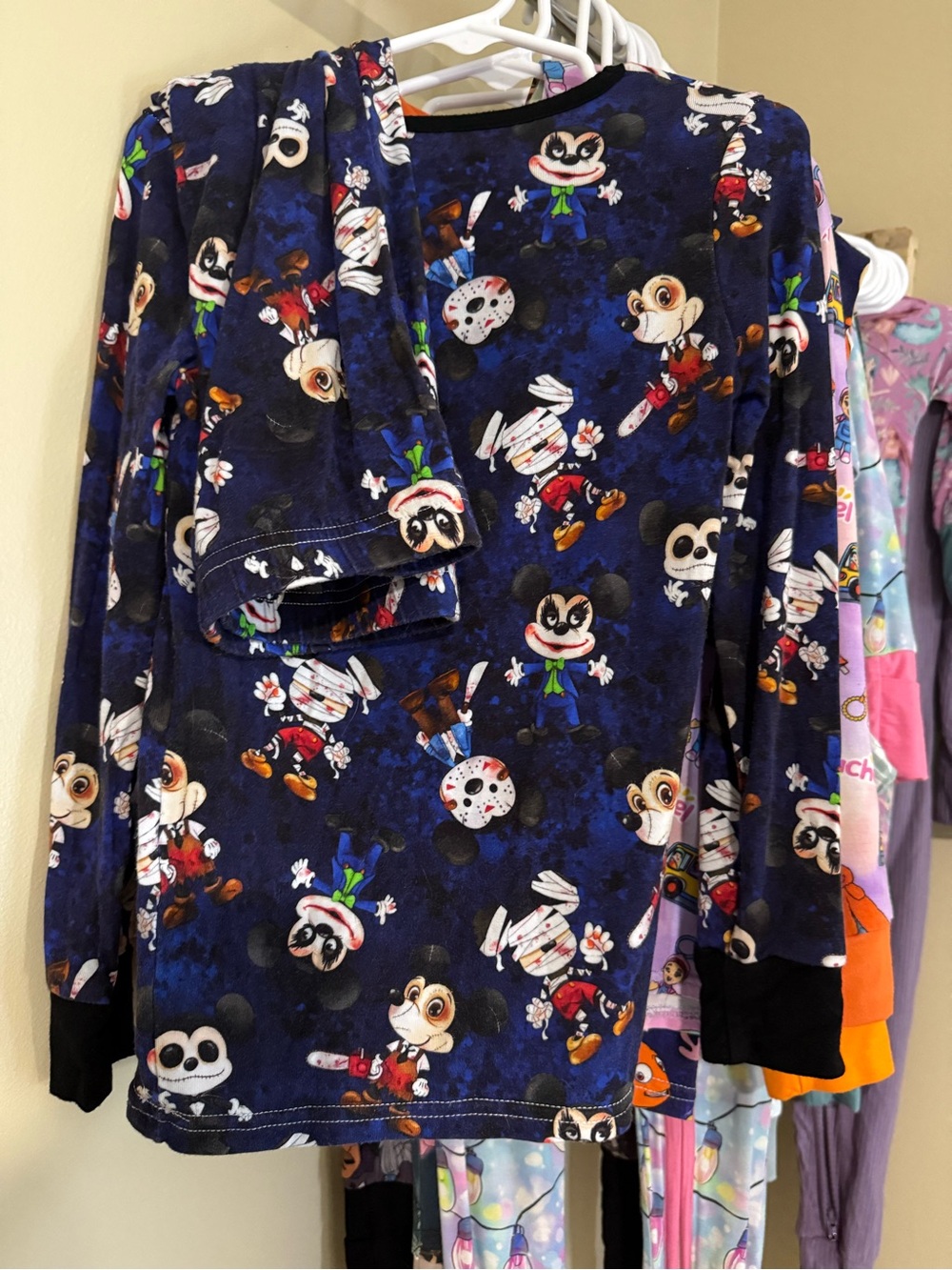 Blissful Blooms Bamboo LS/P set Mickey Horror